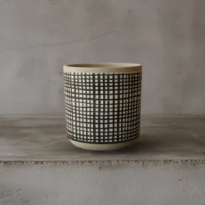 Classic Checkered Outdoor/indoor Black Cement Planter Box 8040B-56