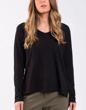 Foxwood Highline Vee Neck Top Black