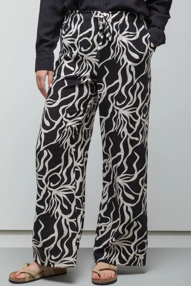 Pull On Pants Black